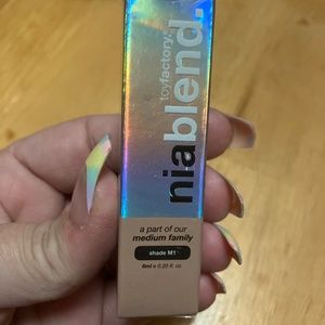 Toy factory niablend